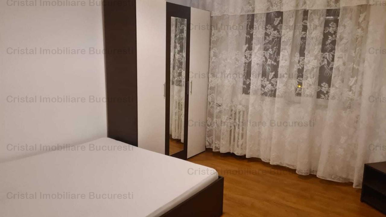 Vinzare apartament cu 3 camere  Rahova