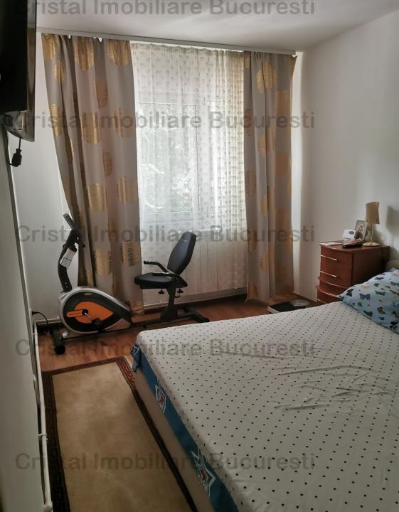 Apartament 4 camere. Intre Bld. Brancoveanu si Obregia. 