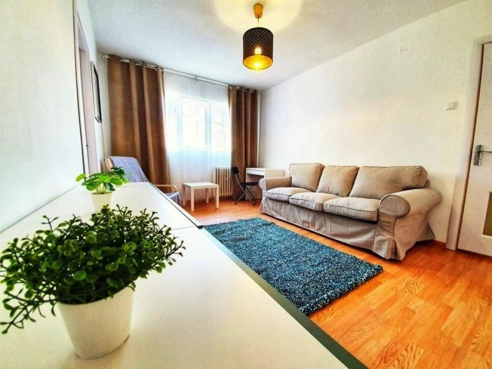 Apartment 2 rooms in Ploiesti, area Bulevardul Bucuresti 