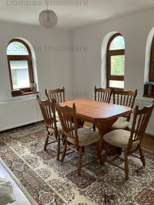 https://compasimobiliare.ro/ro/inchiriere-apartments-3-camere/piatra-neamt/apartment-renovat-in-vila-ultracentral_1613