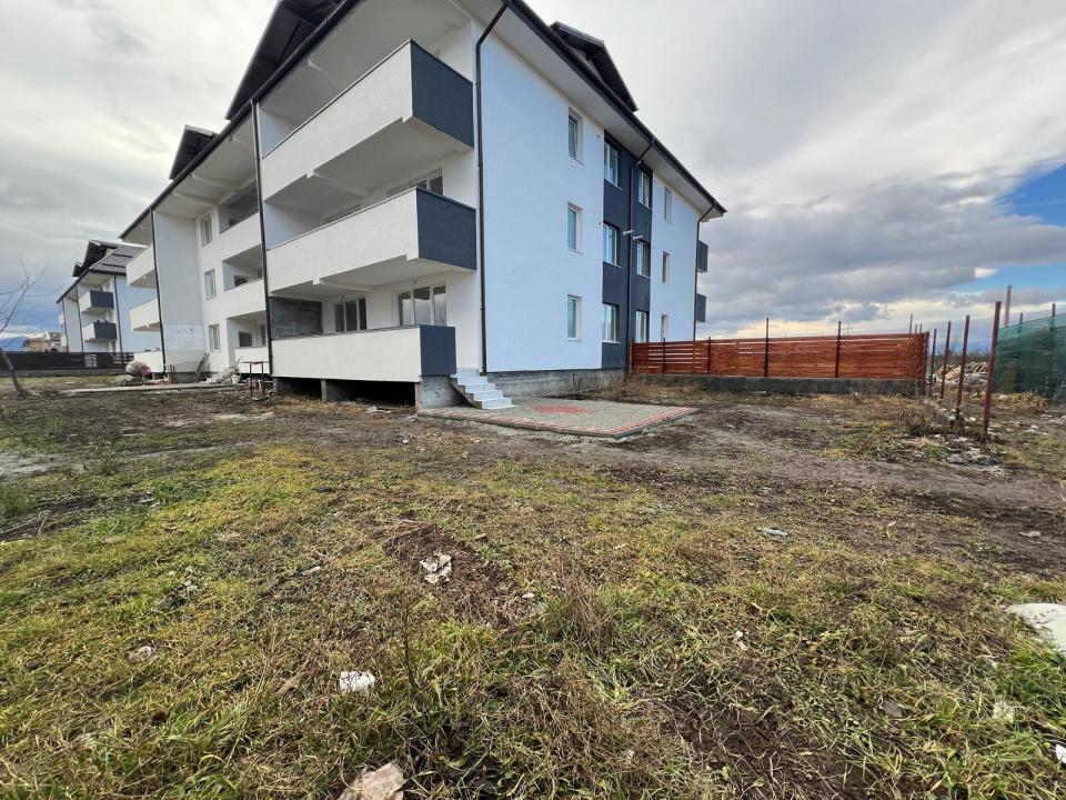 Apartament 3 camere + gradina 184 mp - zona Sanpetru 