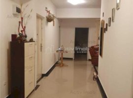 Apartament 3 camere