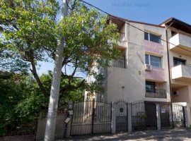 Vila unica de vanzare cu 9 camere in zona Muncii Alexandru Magatti