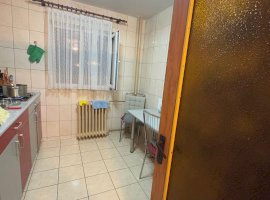 Apartament 4 camere