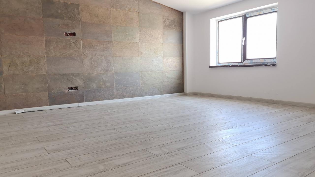 Drumul intre Tarlale spatiu de birouri 400 mp