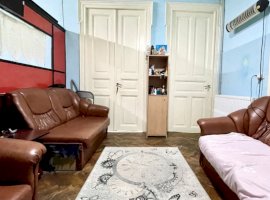 Vanzare apartament 4 camere Parcul Carol, Bucuresti