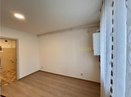 Garsoniera renovata zona Tractorul Brasov