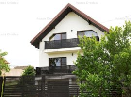 Vilă cu 5 dormitoare, 4 băi, 2 248mp teren, piscină. Preț: 250 000 Eur