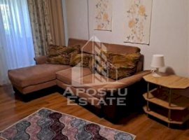 apartament 2 camere decomandat Lipovei