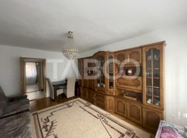 Apartament 5 camere 100 mpu etaj intermediar pivnita Cetate Alba Iulia