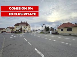 Casa tip duplex cu teren de 574 mp langa primarie in Cristian Sibiu