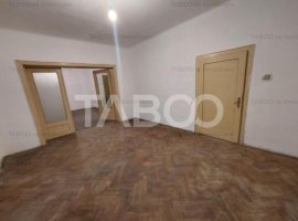 Apartament 3 camere