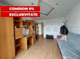 Apartament de vanzare 53 mp 3 camere etaj 3 zona Stejarului Cisnadie