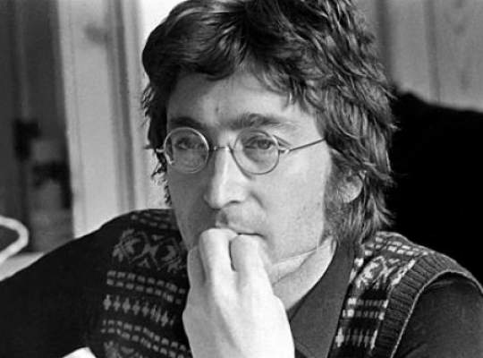 Fosta vila a lui John Lennon, scoasa la vanzare pentru 15 milioane de lire sterline