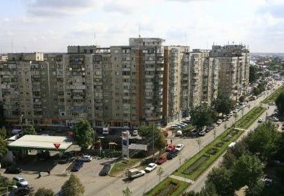 Apartamentele de trei camere cu preturi de peste 100.000 de euro, tot mai putine