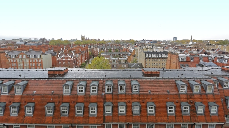 Prețurile de listare a locuințelor din Londra au scăzut cu aproape 3% în ultima lună  