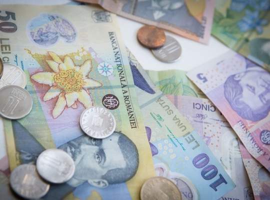 Rate și mai mari la bănci: Indicele Robor la 3 luni, în funcție de care sunt calculate dobânzile la cele mai multe credite în lei, a ajuns la 1,11%, nivel maxim de aproape 2 ani 