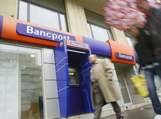 Discounturi de pana la 18% pentru clientii Bancpost care au accesat credinte in franci elvetieni